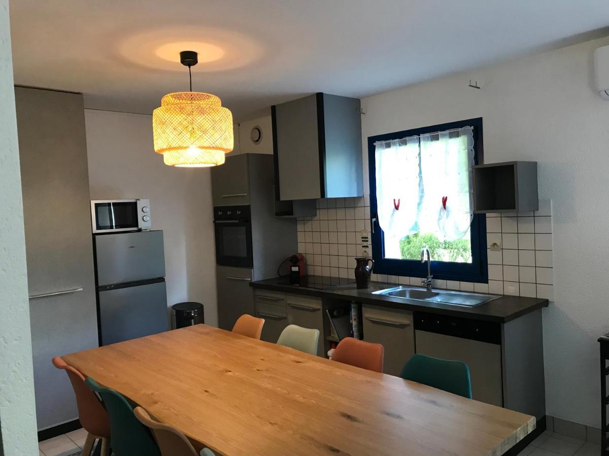 Gite Milin A Sizun Hebergement Confortable Pour 7 Pers Buitenkant foto