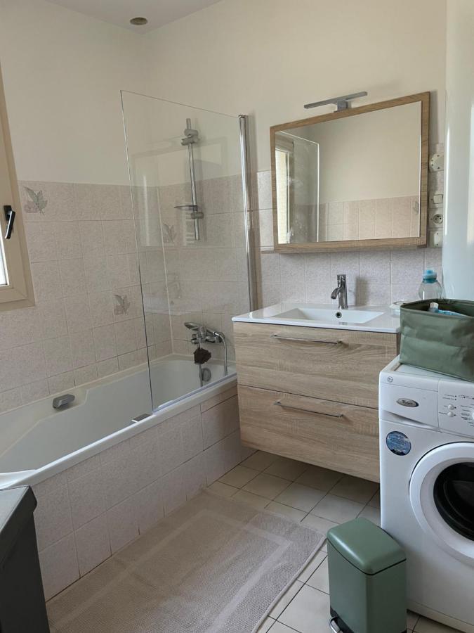 Gite Milin A Sizun Hebergement Confortable Pour 7 Pers Buitenkant foto