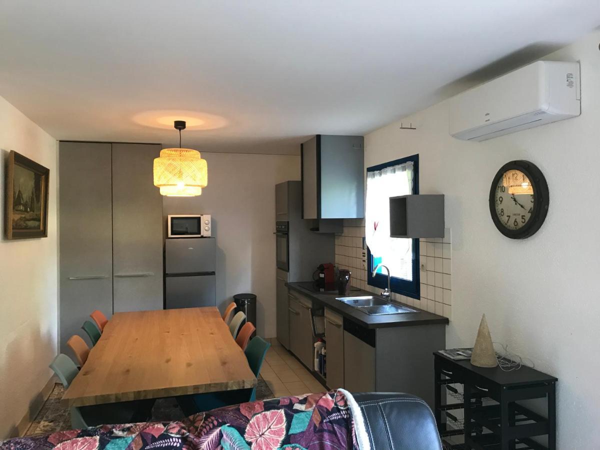 Gite Milin A Sizun Hebergement Confortable Pour 7 Pers Buitenkant foto